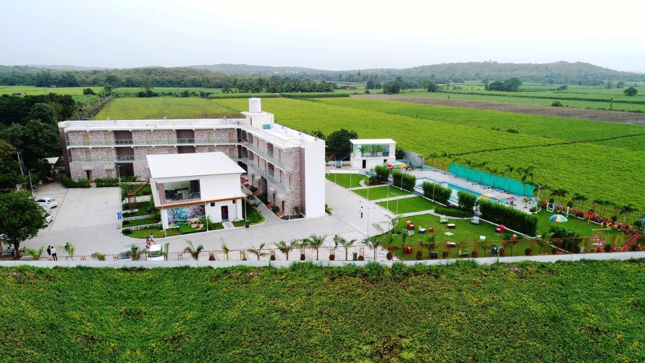 Carina Retreat Resort Sasan Gir Bagian luar foto