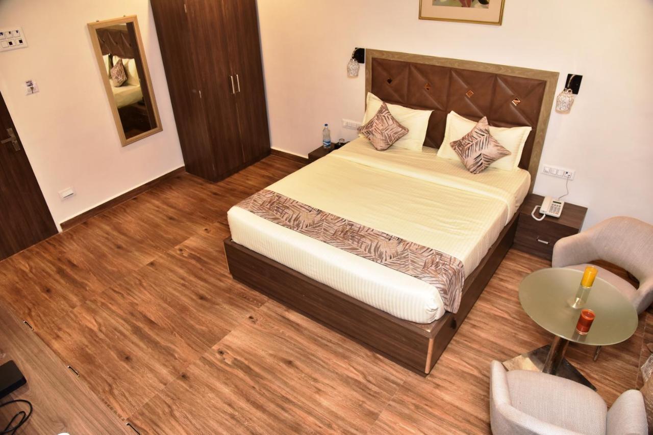 Carina Retreat Resort Sasan Gir Bagian luar foto